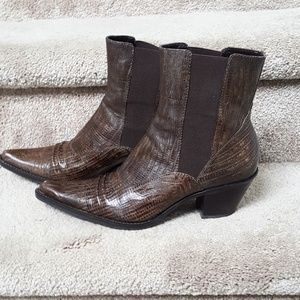 EUC Franco Sarto Brown Croc Boots sz 9.5